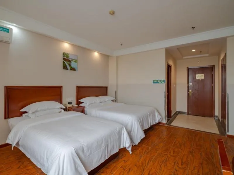 Bed in Greentree Inn Hefei Yakun Plaza Branch