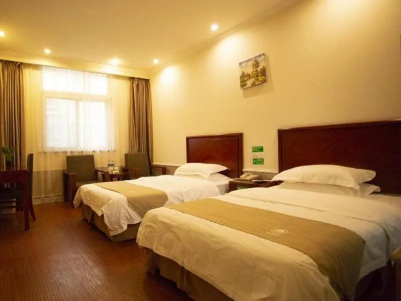 Bed in GreenTree Inn Anhui Hefei Lianhua Road Express Hotel