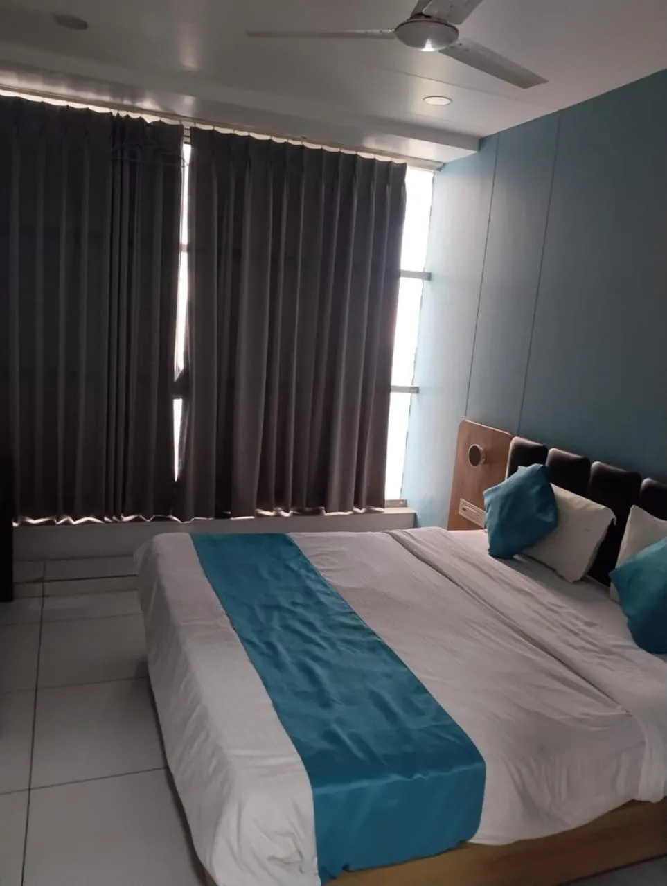 Bed in hotel grand view