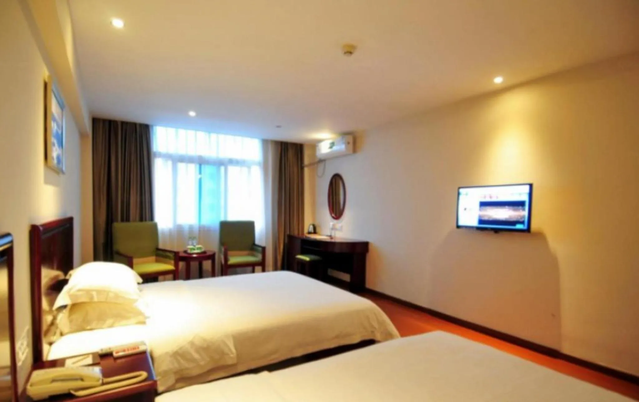 Bed in GreenTree Inn Hainan Haikou Haifu Road Provincial Government Express Hotel