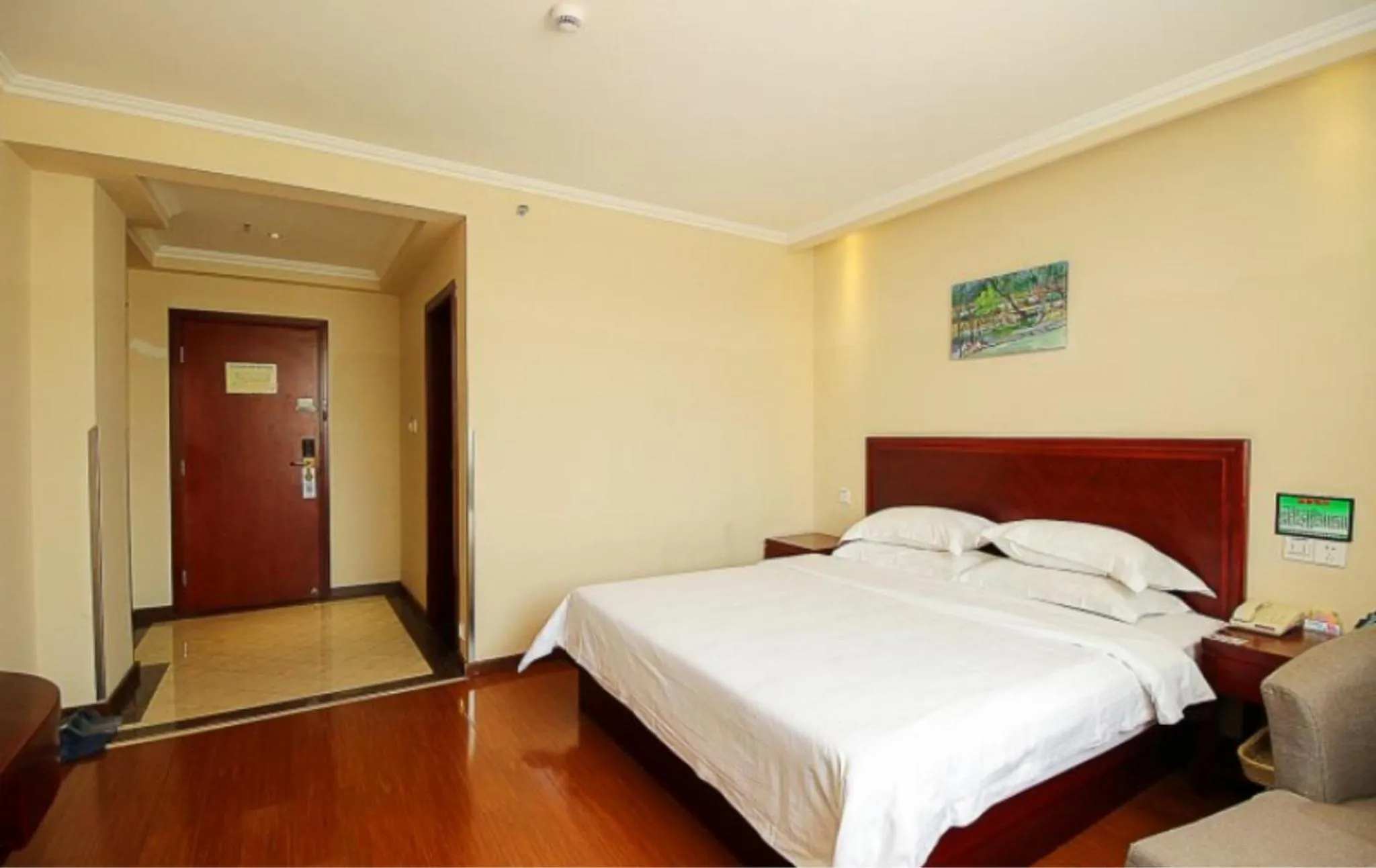 GreenTree Inn Hainan Haikou Guomao Business Hotel
