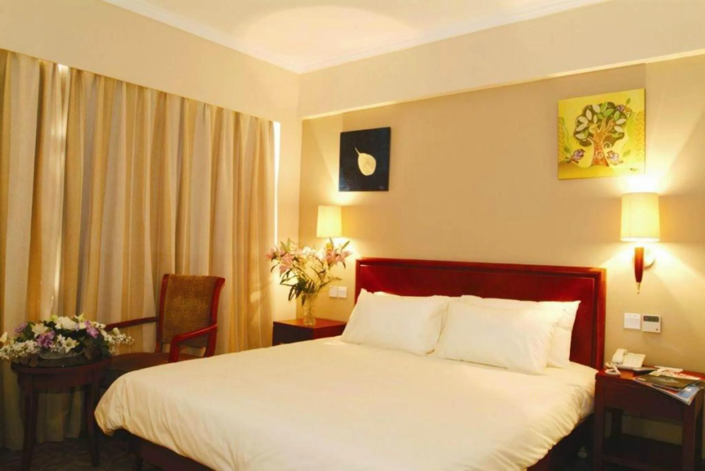 Bedroom, Bed in GreenTree Inn TianJin Ji County South YuYang Road GuLou Square Express Hotel
