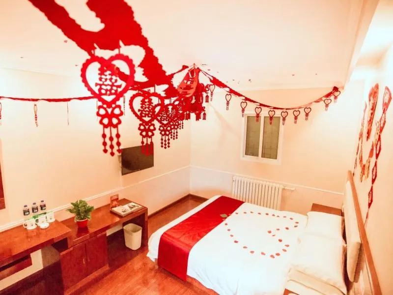 Bed in GreenTree Inn HeBei ZhangJiaKou ZhangBei Caoyuantian Rd ZhangKu Avenue Express Hotel