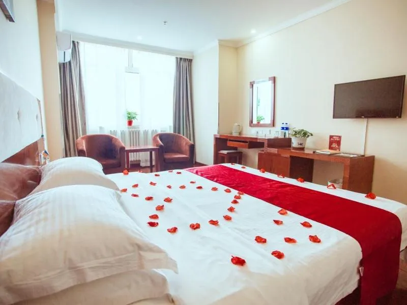 Bed in GreenTree Inn HeBei ZhangJiaKou ZhangBei Caoyuantian Rd ZhangKu Avenue Express Hotel