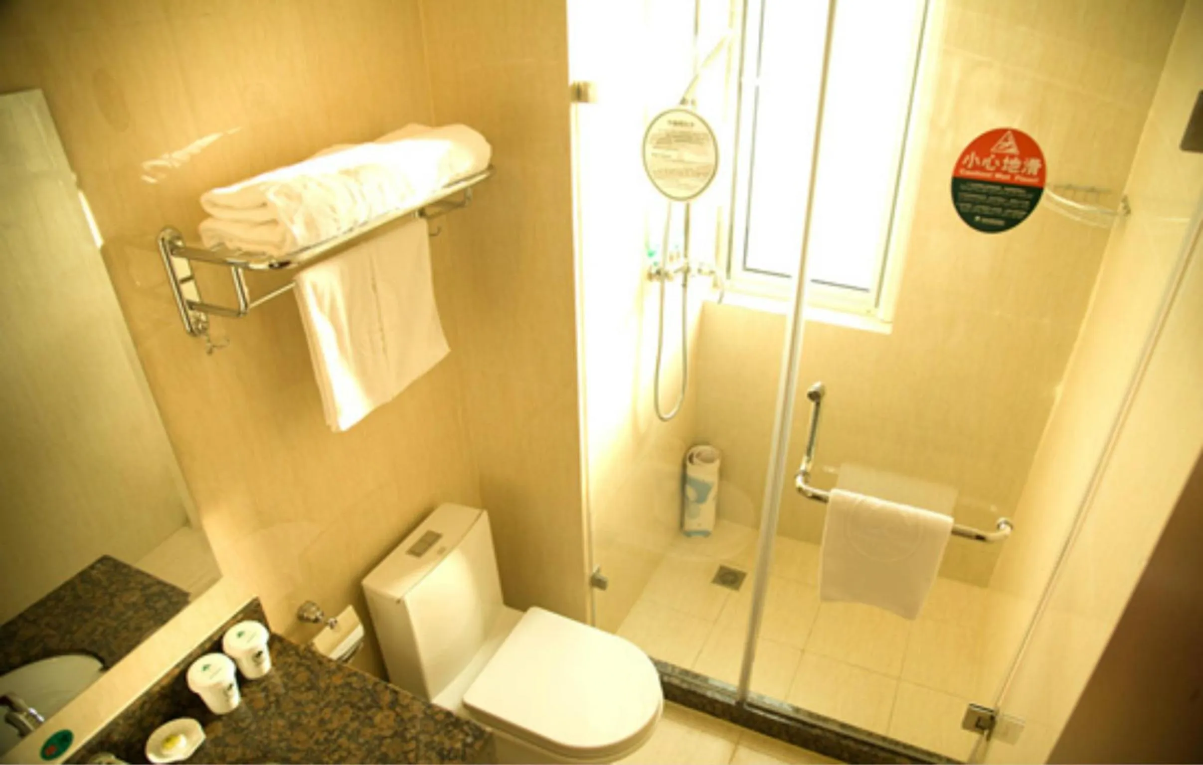 Bathroom in GreenTree Inn Hebei Tangshan Leting East Maoyuan Street Third Middle School Business Hotel