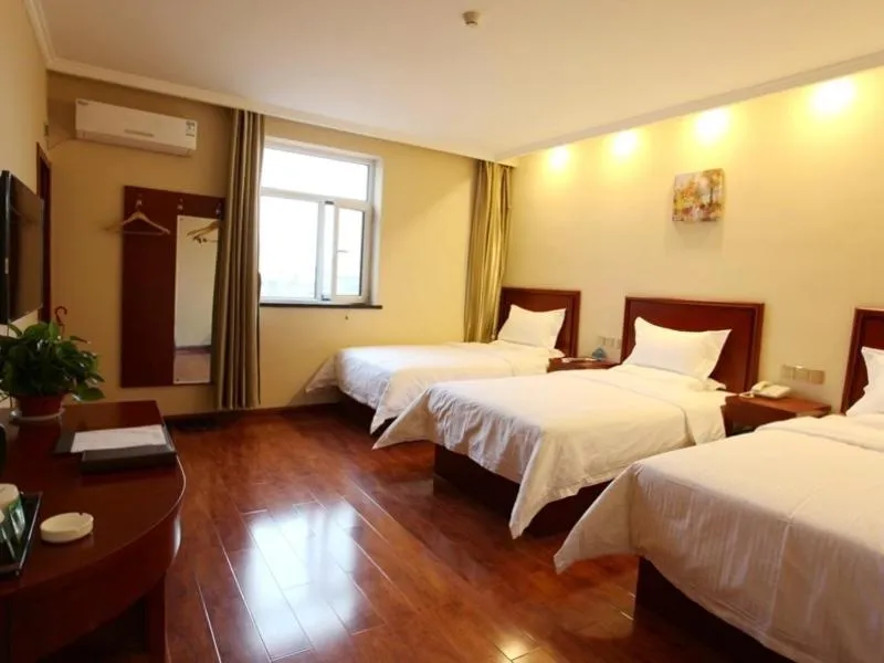 Bed in GreenTree Inn Shanxi Xinzhou South Jianshe Road Express Hotel
