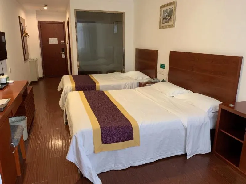 GreenTree Inn Shanxi Taiyuan Tongluo Bay Business Hotel