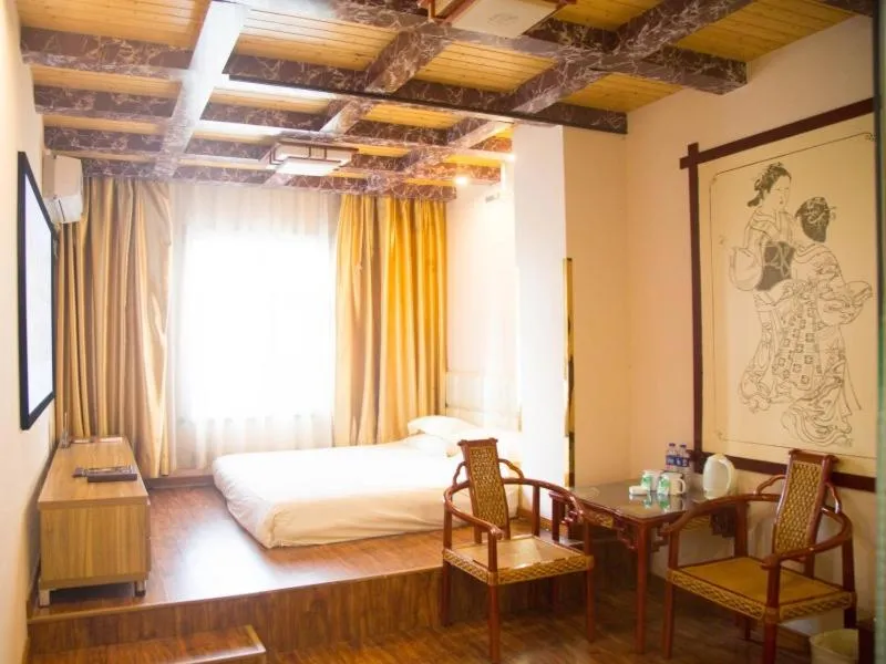 Bed in GreenTree Inn ShanXi LuLiang FengShan Road Central Park Express Hotel