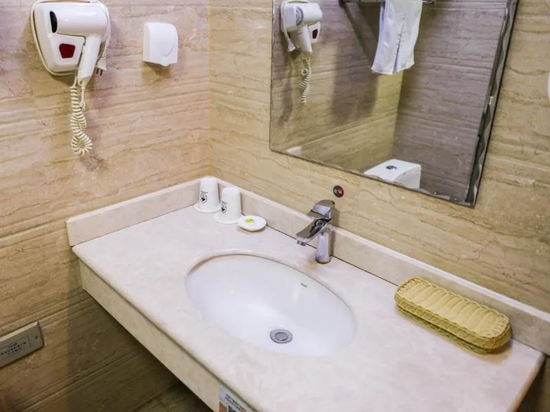 GreenTree Inn Neimenggu Tongliao Railway Station Jianguo Road Express Hotel