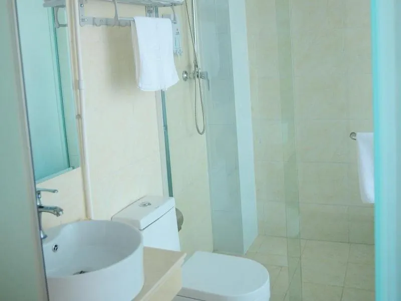 GreenTree Inn Shandong Dezhou Qihe County Party committee Qilu Street Express Hotel