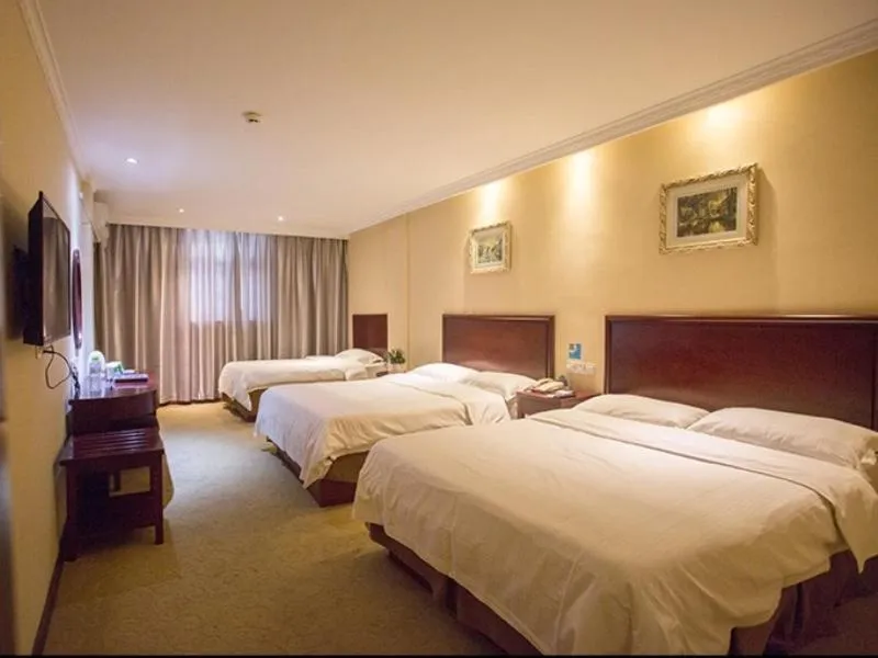 GreenTree Inn ShanDong JiNing JiaXiang County JianShe (S) Road Express Hotel