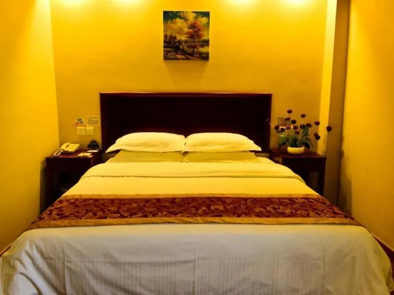 GreenTree Inn ShanDong ZouCheng Railway Station HuoChang Road Business Hotel