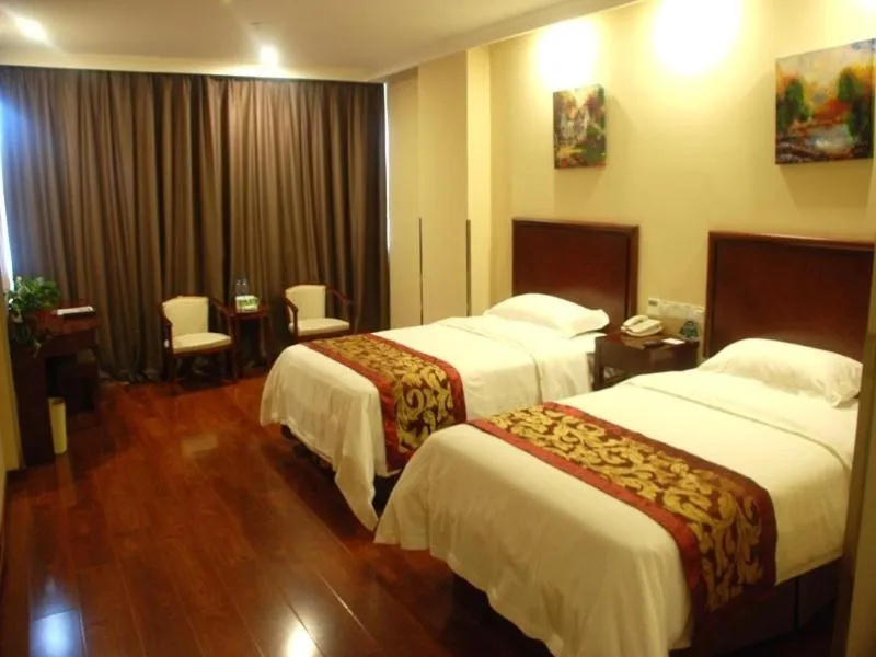 Bed in GreenTree Inn FengTai ZhongShan North Road Express Hotel