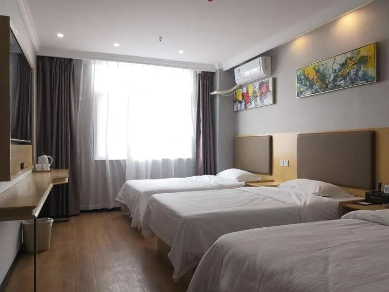 Bed in GreenTree Inn AnHui FuYang Railway StationW) XiangYang Road Business Hotel