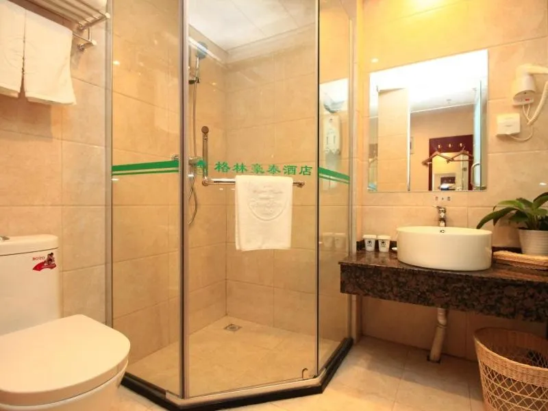 GreenTree Inn ShanDong RiZhao JuXian YinXing Avenue Middle ShanDong Road Business Hotel