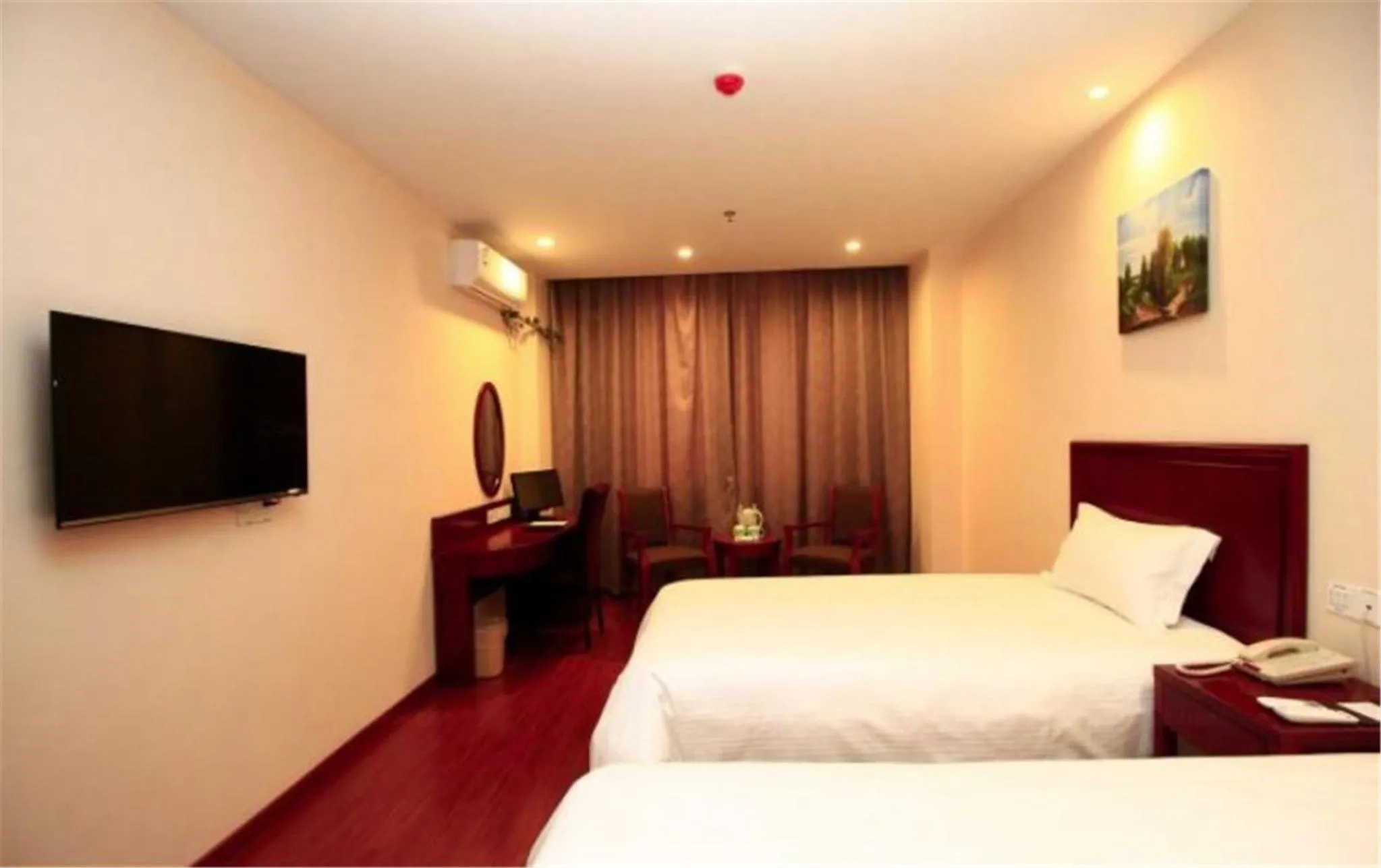 Bed in GreenTree Inn ShanDong RiZhao JuXian YinXing Avenue Middle ShanDong Road Business Hotel
