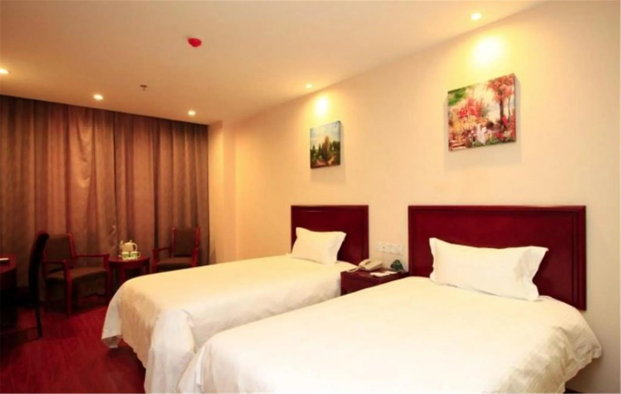 Bed in GreenTree Inn ShanDong RiZhao JuXian YinXing Avenue Middle ShanDong Road Business Hotel
