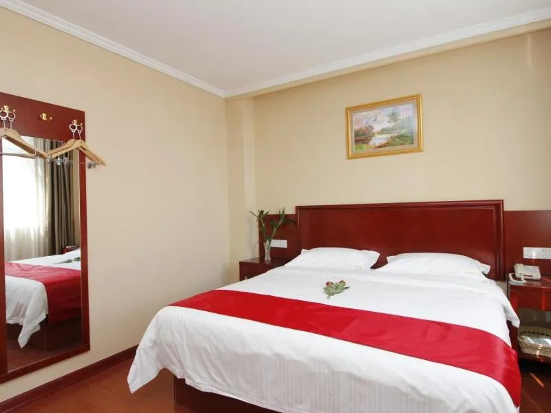 Bed in GreenTree Inn ShanDong RiZhao Bus Station FuHai Road Express Hotel