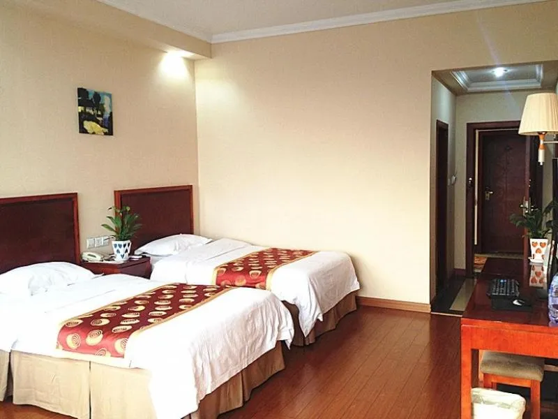 Bed in GreenTree Inn ShanDong LaiWu West LaiWu Road Express Hotel