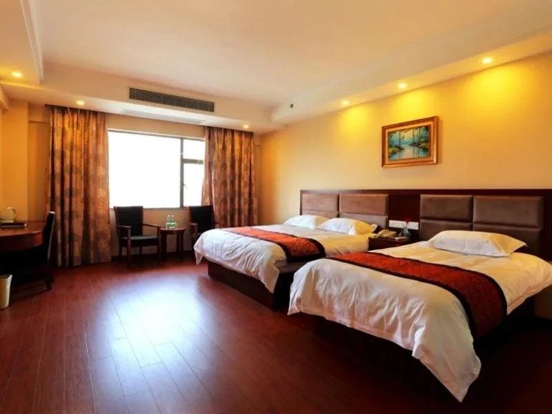 Bed in GreenTree Inn JiangXi JiuJiang Railway Station Front HongXiang Business Hotel