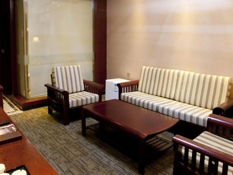 GreenTree Inn Gansu Lanzhou Yantan High-tech Zone Nanhe Road Business Hotel