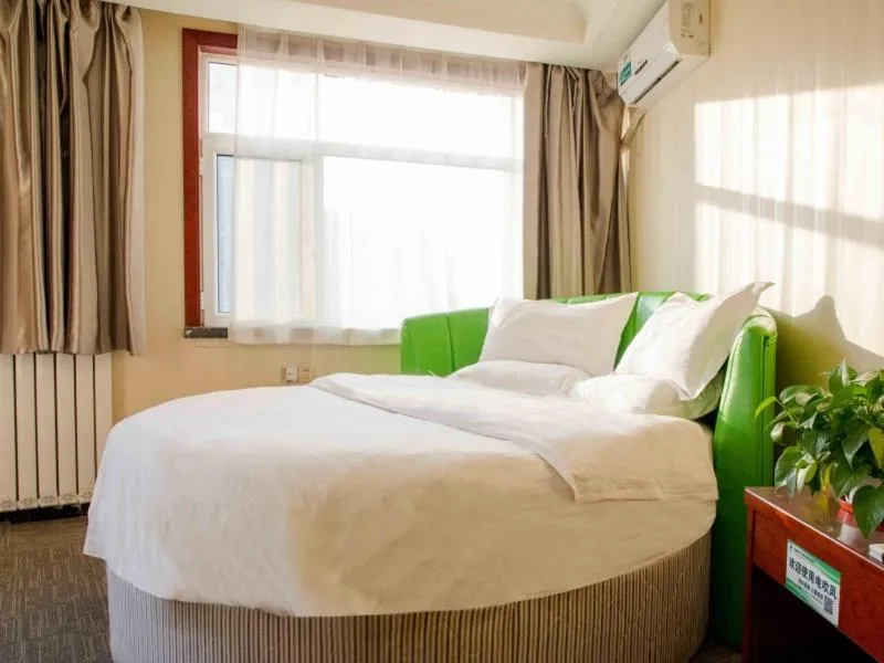 GreenTree Inn Gansu Lanzhou Yantan High-tech Zone Nanhe Road Business Hotel