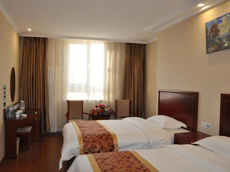 Bed in GreenTree Inn Beijing Changyang Town Jiazhou Shuijun Express Hotel