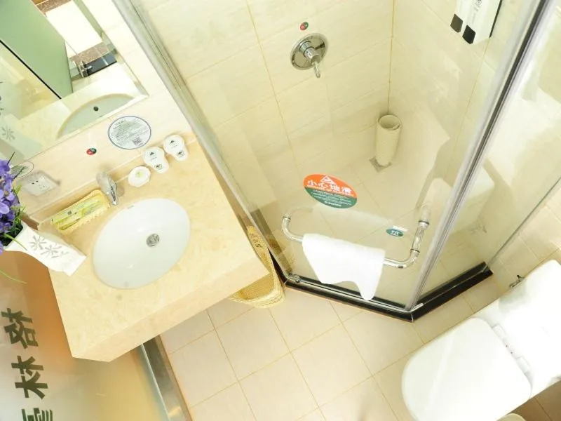 GreenTree Inn HeBei LangFang YanJiao Tianyang Plaza Express Hotel