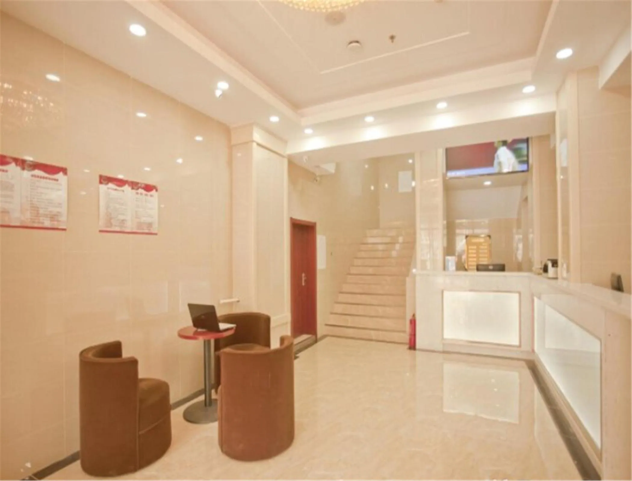 Lobby or reception in GreenTree Inn Liaoning Dalian Railway Station South Shengli Square Express Hotel