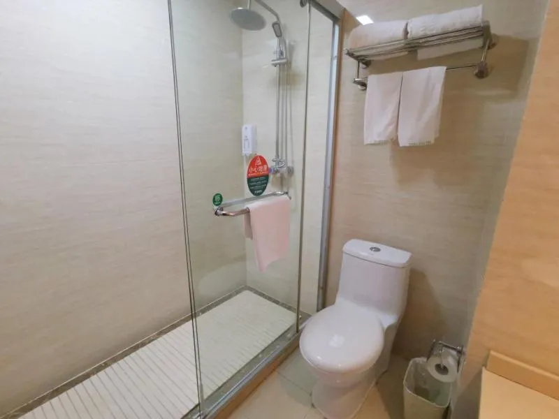 GreenTree Inn Jiangsu Suzhou Taicang Liuhe Passenger Station Express Hotel