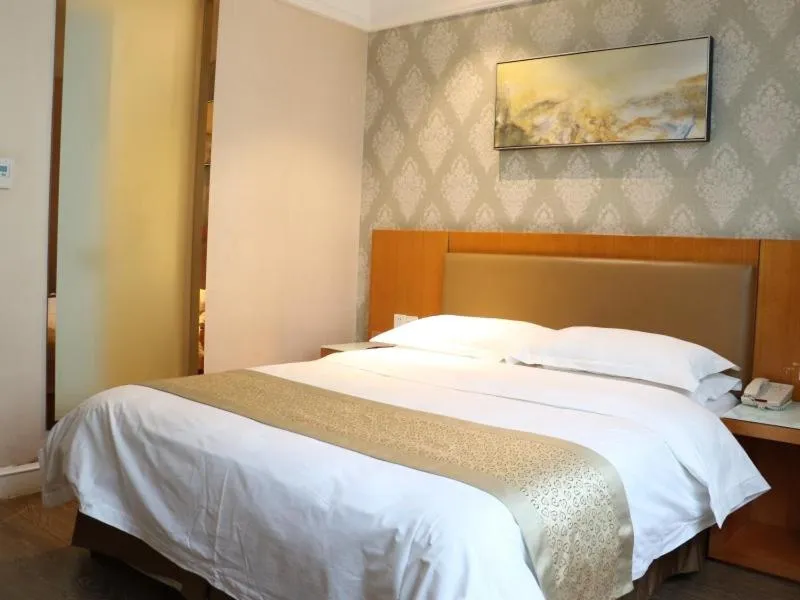 Bed in GreenTree Inn JiangSu YanCheng BinHai OuBaoLiYa City Square Business Hotle