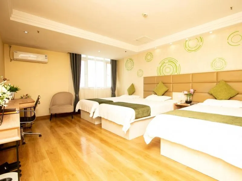 Bed in GreenTree Inn JiangSu XuZhou Feng County LiuBang Plaza Express Hotel