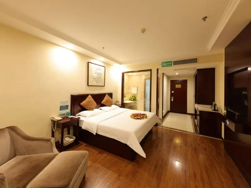 Bed in GreenTree Inn JiangSu HuaiAn University Town Science and Technology Avenue Business Hotel