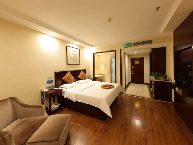 Bed in GreenTree Inn JiangSu HuaiAn University Town Science and Technology Avenue Business Hotel