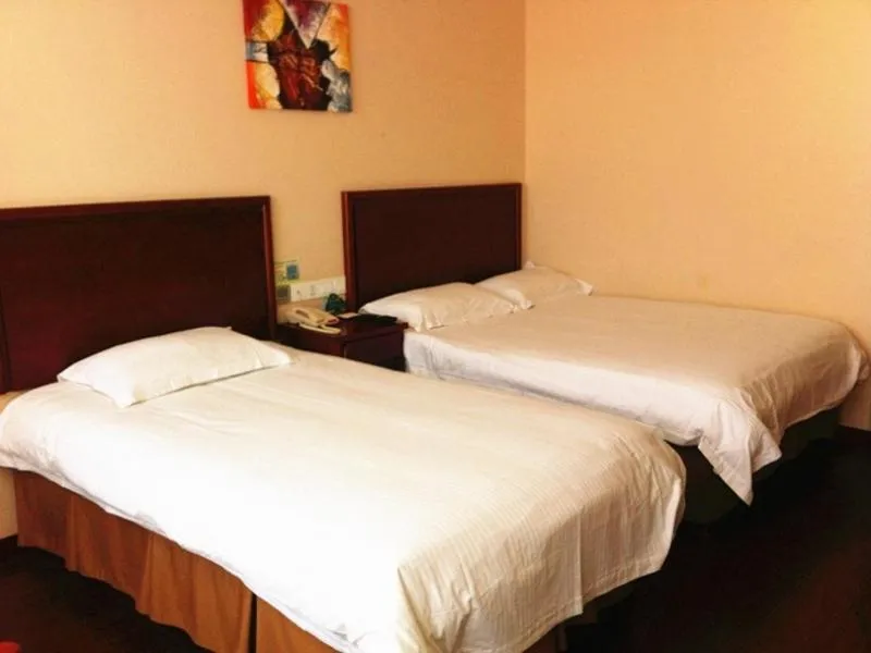 GreenTree Inn Shandong Qingdao Jiaozhou Datong Mansion Express Hotel