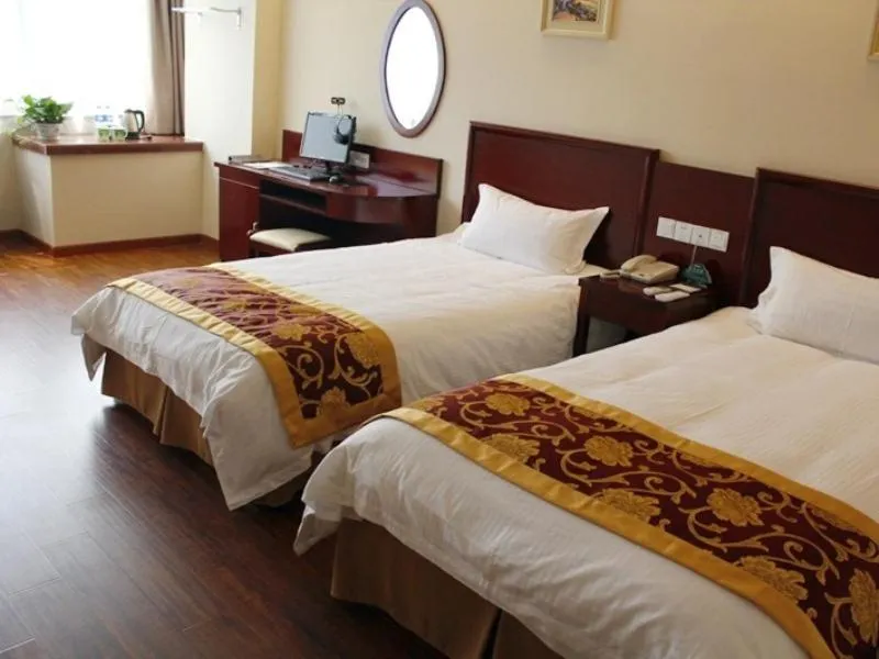 Bed in GreenTree Inn Anhui Hefei Bozhou Road Jindi Building Business Hotel