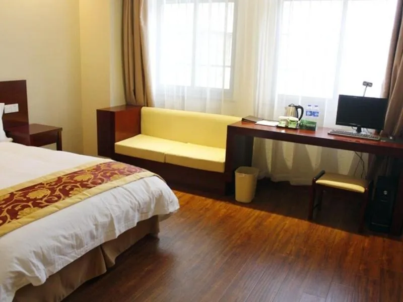 Bed in GreenTree Inn Anhui Hefei Bozhou Road Jindi Building Business Hotel