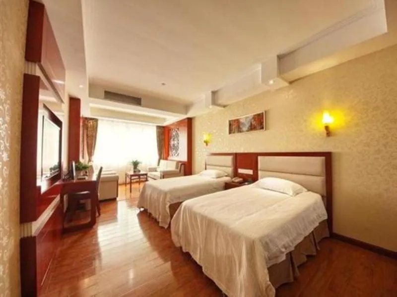 Bed in GreenTree Inn Anhui Hefei Mengcheng Road Beierhuan Express Hotel