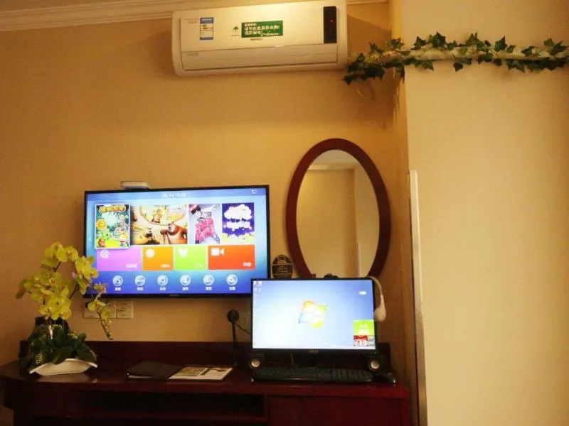 GreenTree Inn ZheJiang JiaXing West ZhongShan Road Vintage Car Building Express Hotel