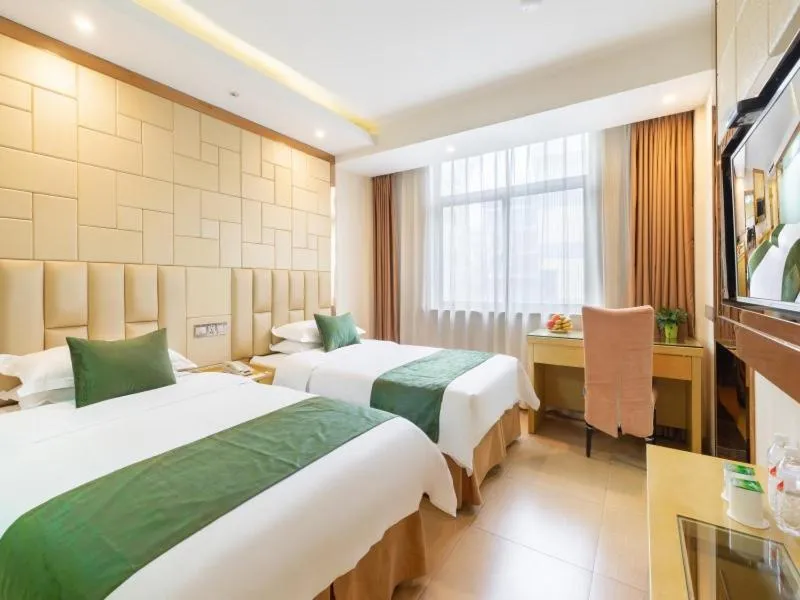 Bed in GreenTree Inn Zhejiang Jinhua Yiwu International Trade City Changchun Street Shell Hotel