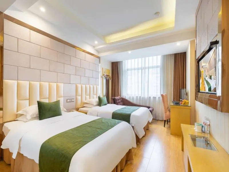 Bed in GreenTree Inn Zhejiang Jinhua Yiwu International Trade City Changchun Street Shell Hotel