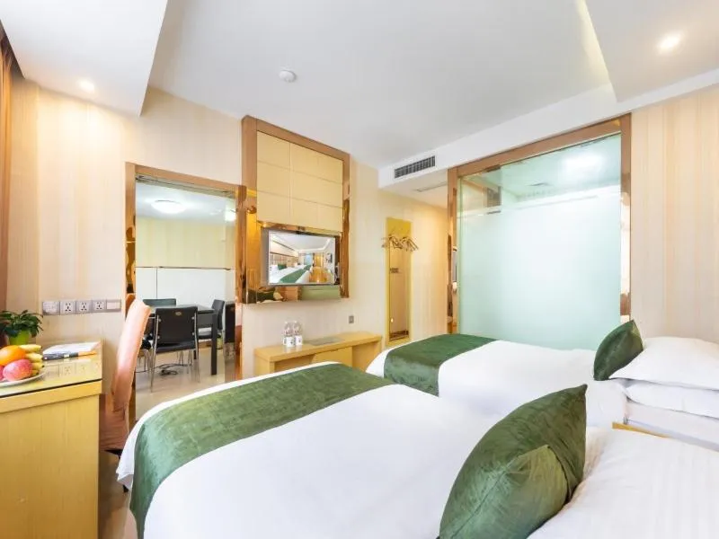 Bed in GreenTree Inn Zhejiang Jinhua Yiwu International Trade City Changchun Street Shell Hotel