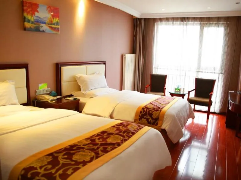 GreenTree Inn Jinan Gaoxin District International Convention Centre Business Hotel