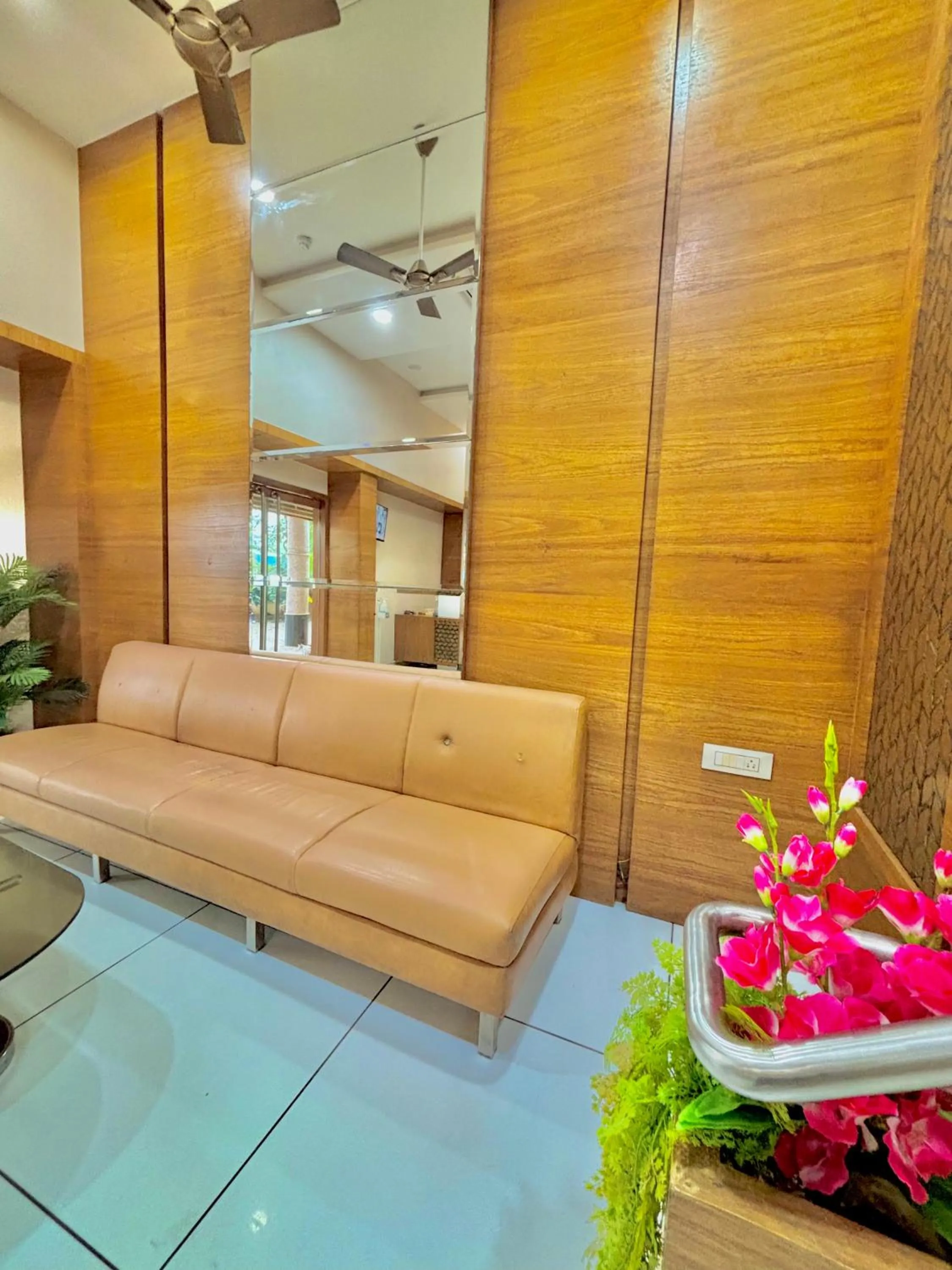 Hotel Neelkamal