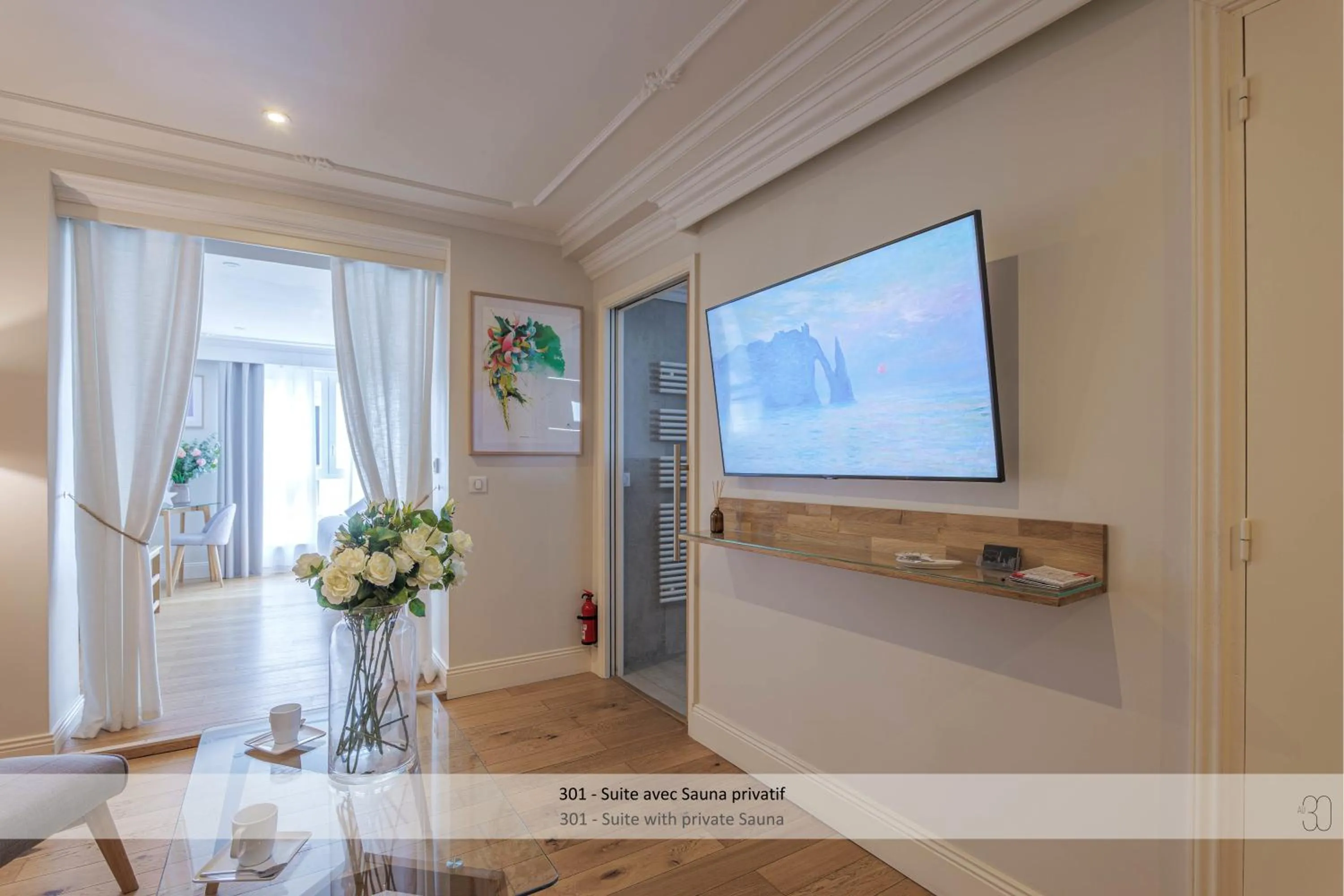 TV and multimedia in Au 30 Lille Centre Grand Palais