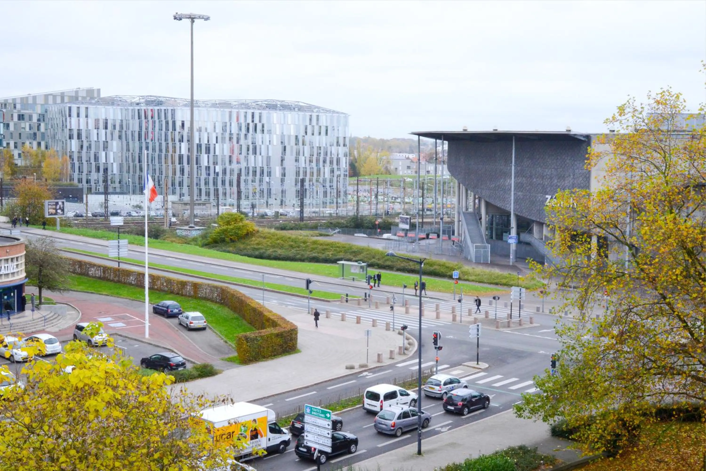 City view in Au 30 Lille Centre Grand Palais