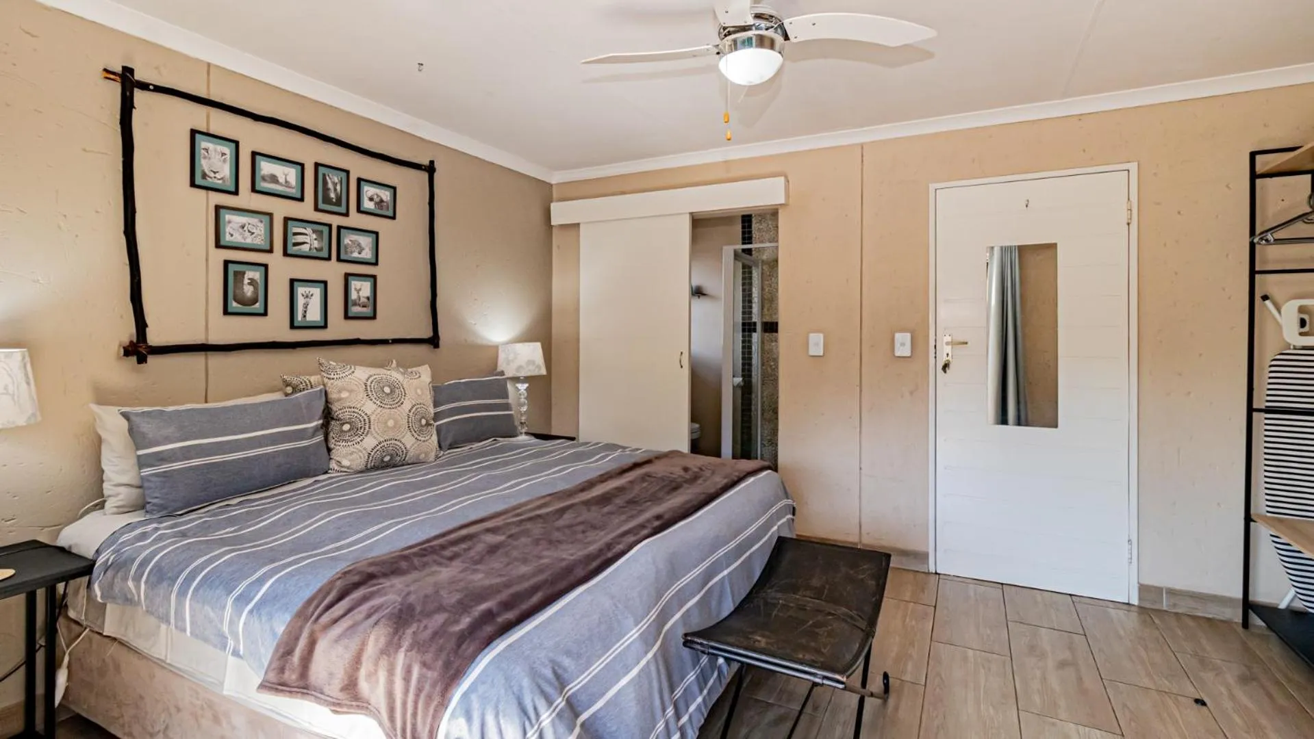 Bedroom, Bed in B&B on 8th Avenue