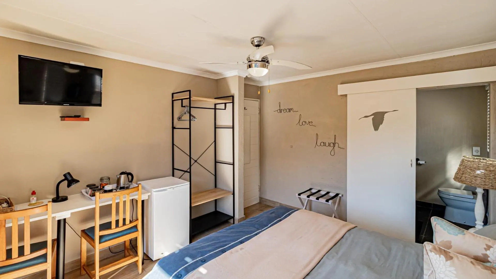 Bedroom, Bed in B&B on 8th Avenue