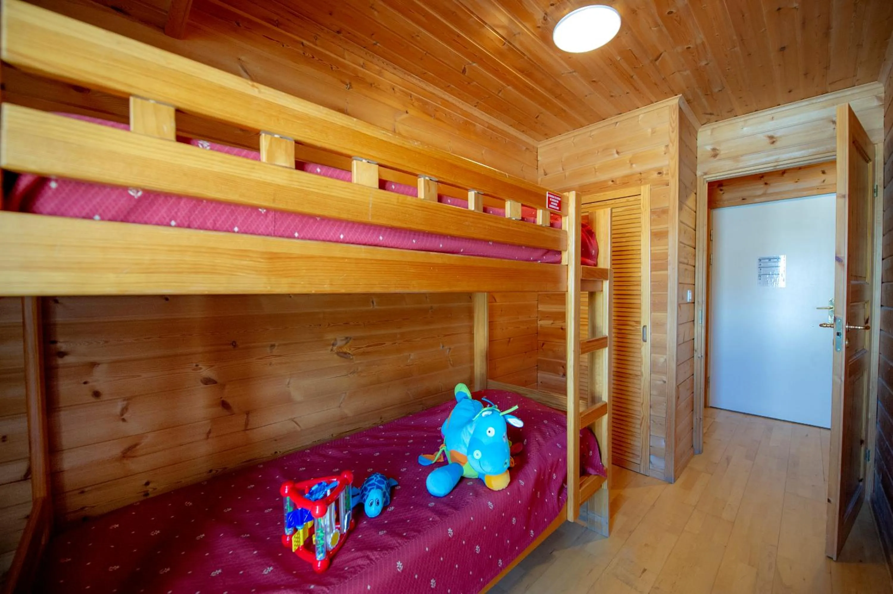 bunk bed, Bed in Goélia - Les Chalets des Marmottes