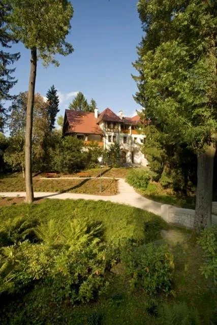 Area and facilities in Willa Zameczek